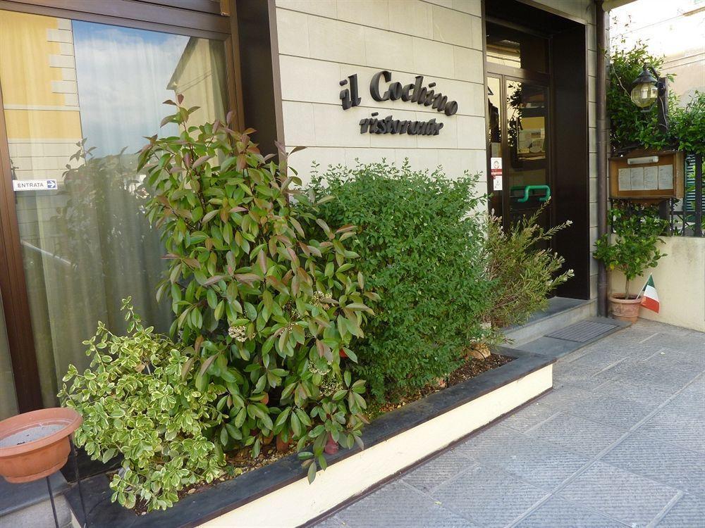 Albergo Il Cochino Montale  Buitenkant foto